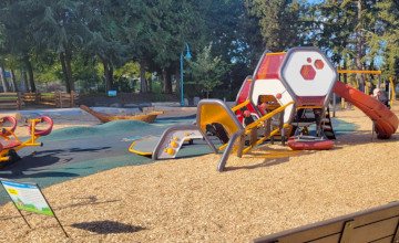 Maffeo Sutton Park Playground, Comox Rd, Nanaimo, BC